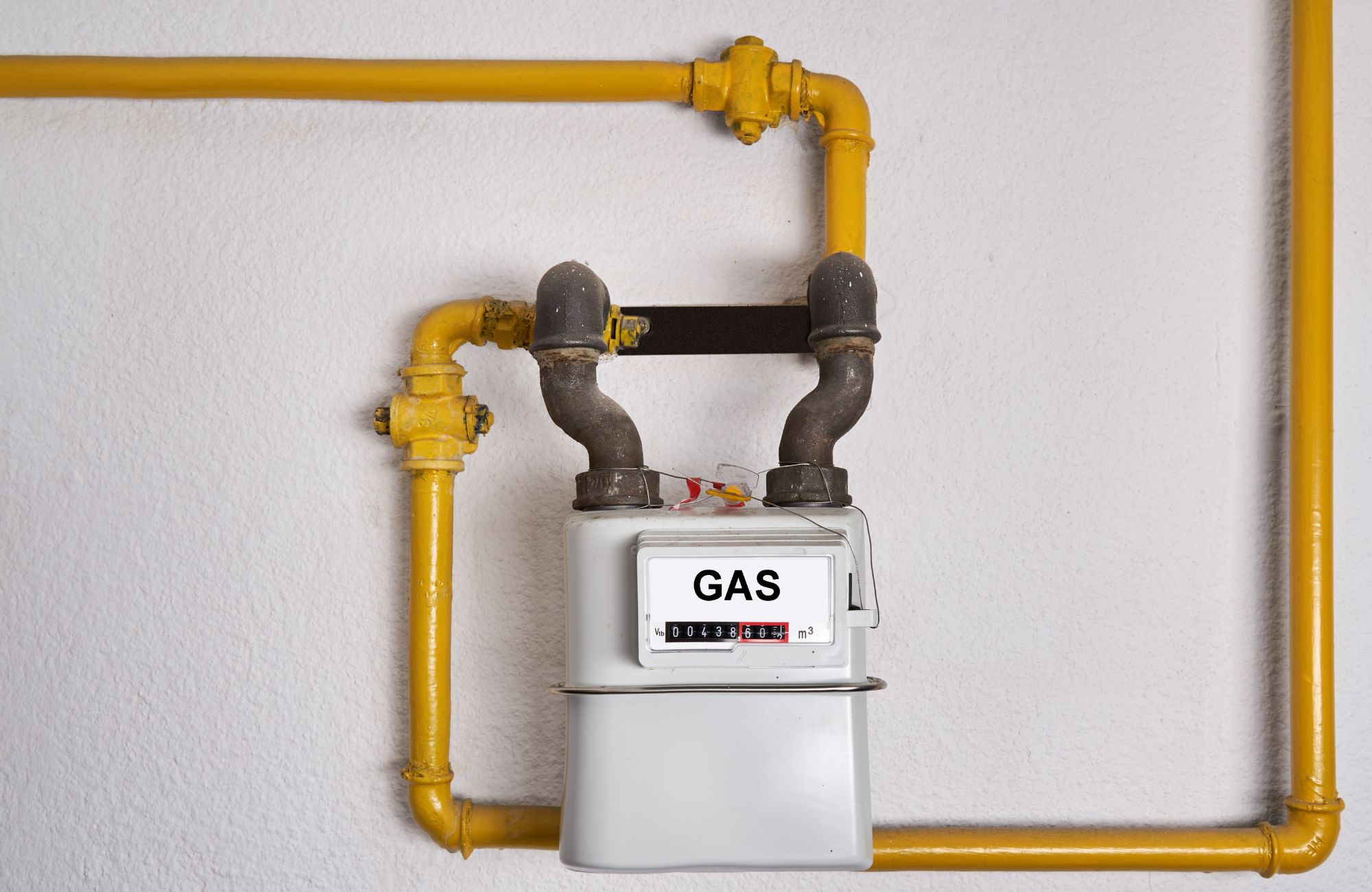 can a plumber install a gas line​